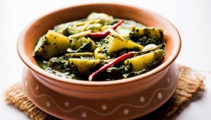 Bethua Ka Saag Recipe: